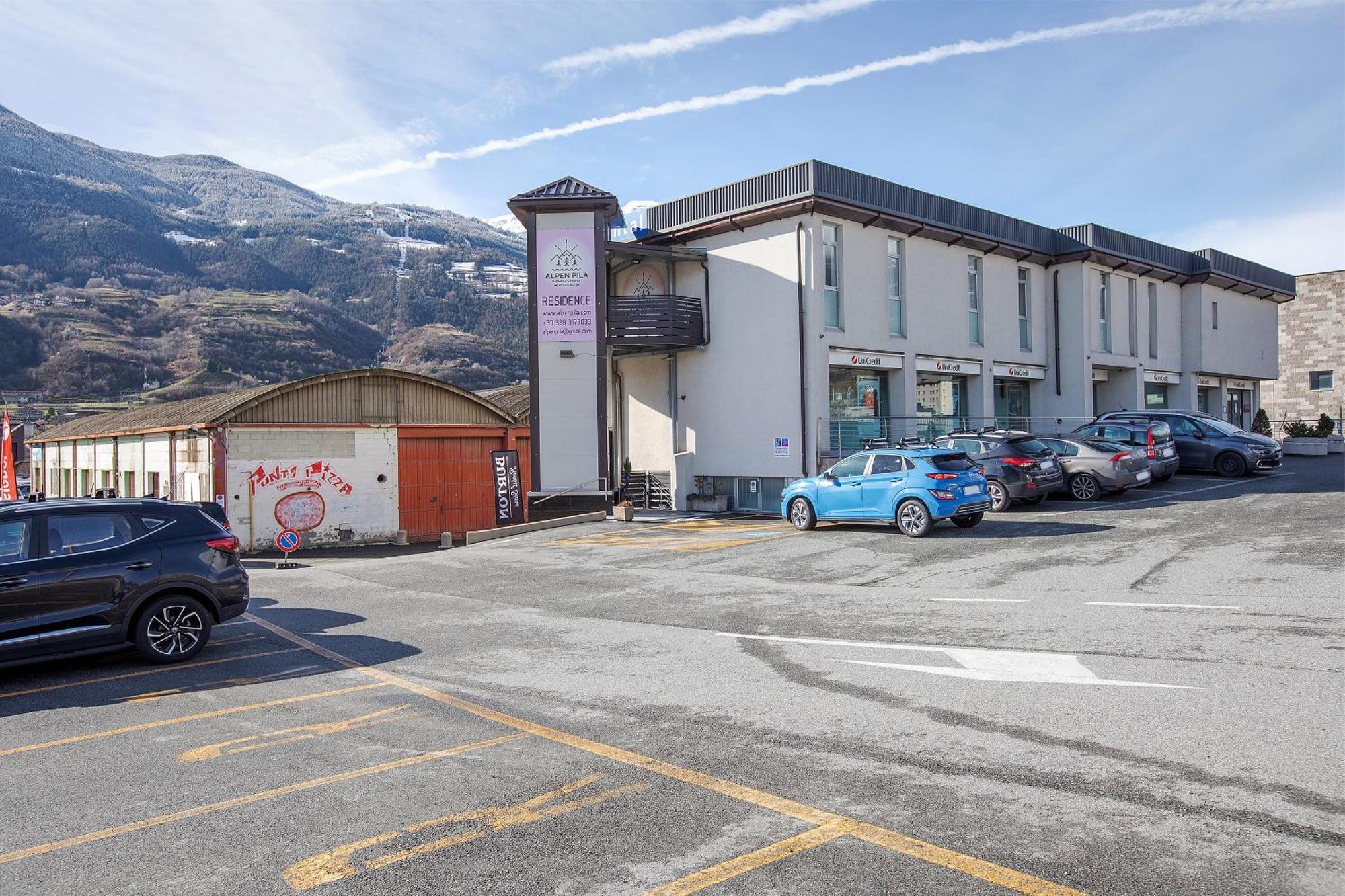 Apartment Alpen Pila Loft 1 *